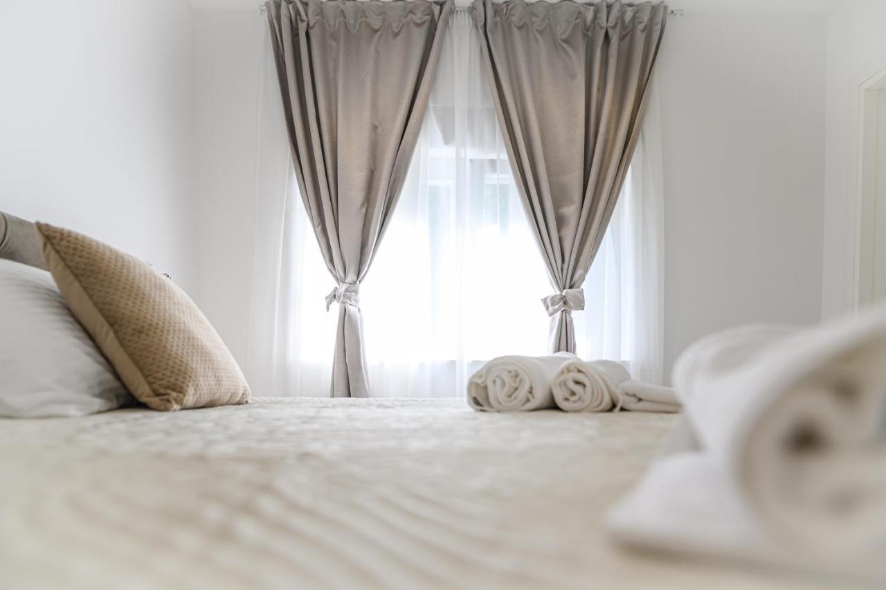 Luxury Rooms Green And Gold スプリト エクステリア 写真